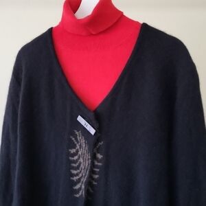 Elegant Black V-Neck Cardigan Sweater